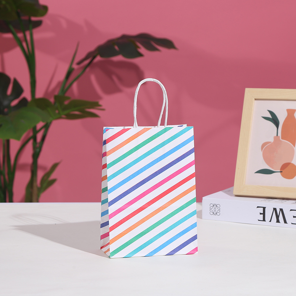 30 stuks gestreepte kraftpapie - Baby Zebra Clothing recensie en prijs